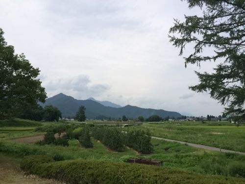 山並み