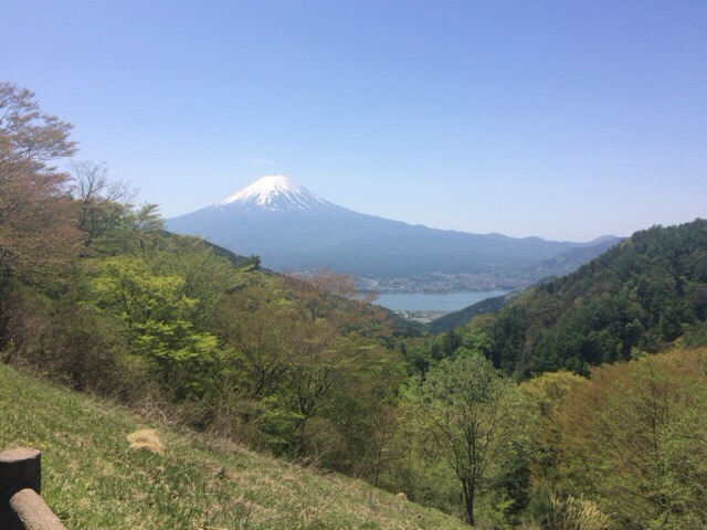 天下茶屋から富士山の眺め