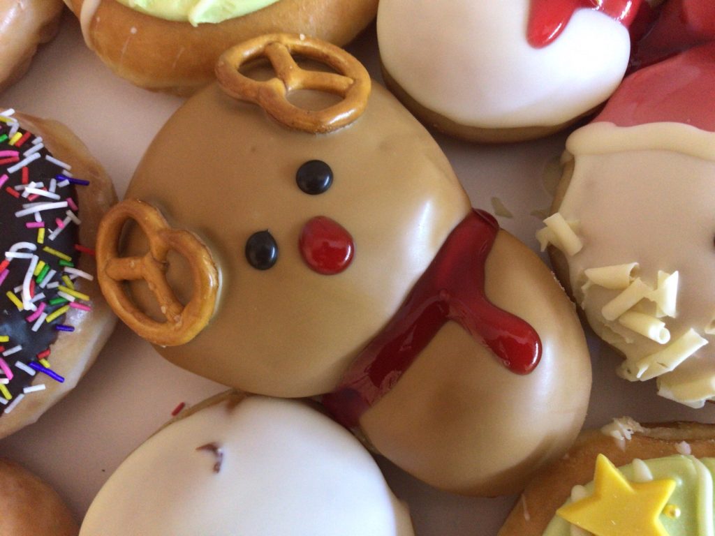 クリスピークリームドーナツでホリデーダズン12個入り
