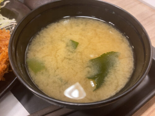 ワカメの味噌汁