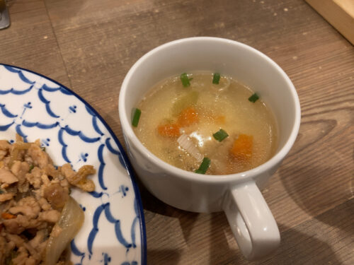 ガパオライスのスープ