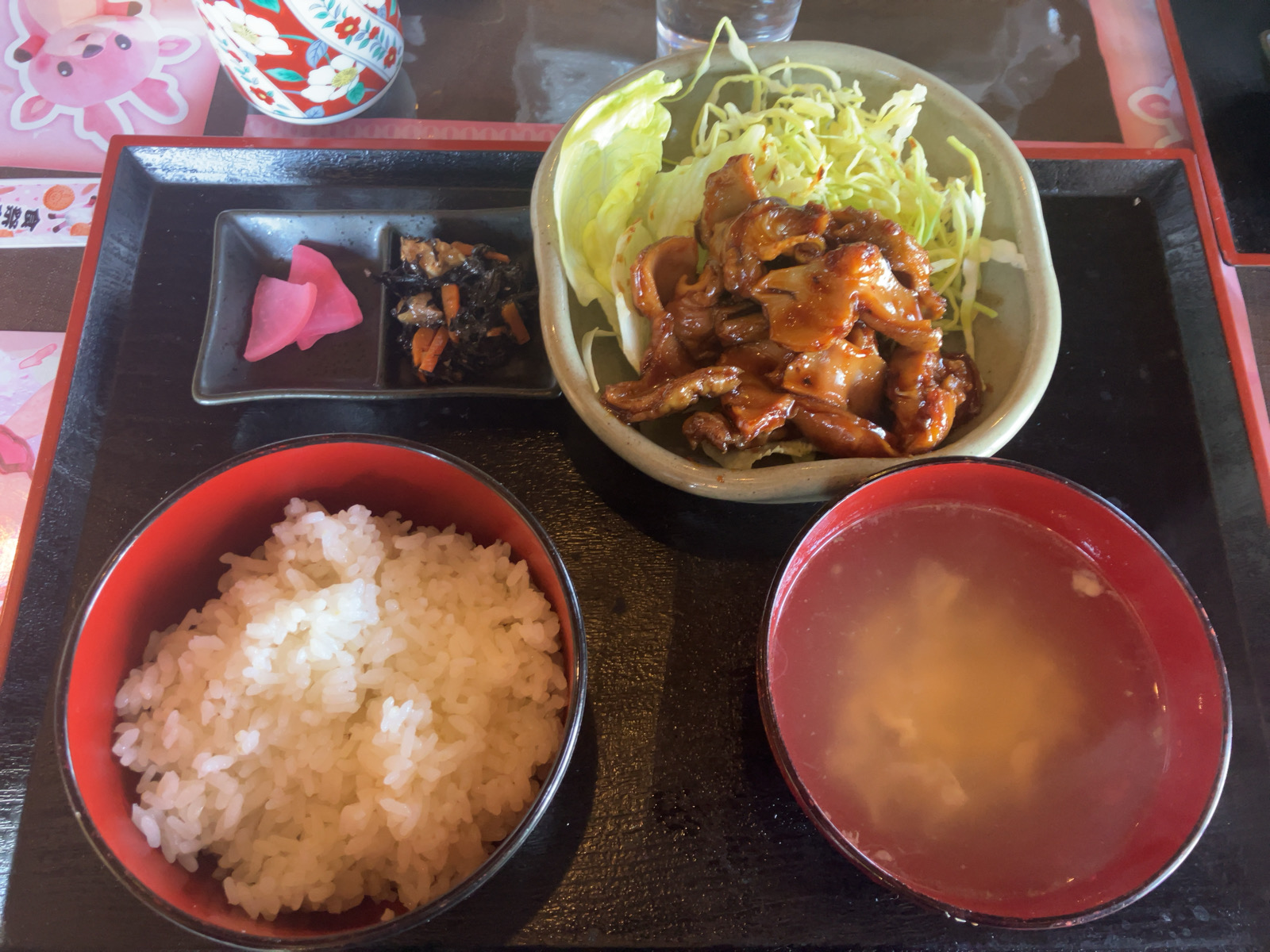 食祭亭みかどの焼きもつ定食